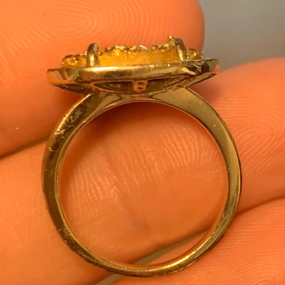 Gold Kendra Scott Drusy ring - Picture 3 of 6